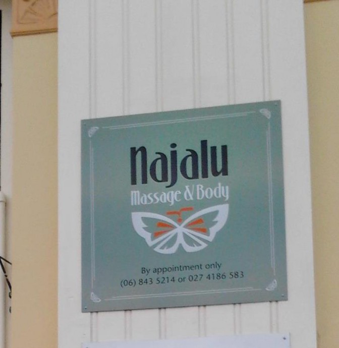 Najalu - Massage and Body 